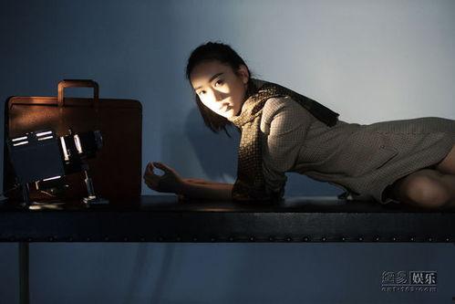 演员童瑶个人资料,影视界璀璨新星，多才多艺的演技派女神